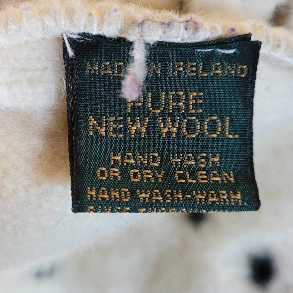 SoLD Gaeltarra Ireland Vintage Avonguard Unique Rare Cream Wool Sweater - Picture 3 of 8
